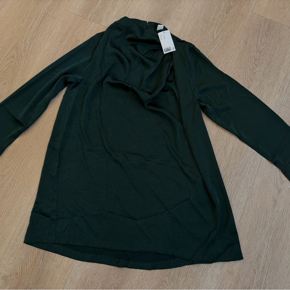 H&M Dark Green Long Sleeve High Neck Dress